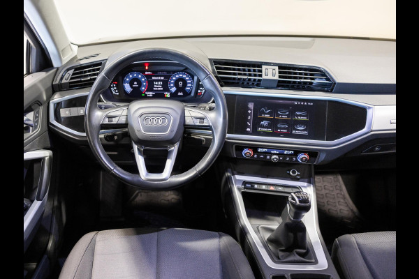 Audi Q3 Sportback 35 TFSI Business Edition / 150pk / Stuur verwarming / Dodehoek assistent / Automatische klimaatregeling /