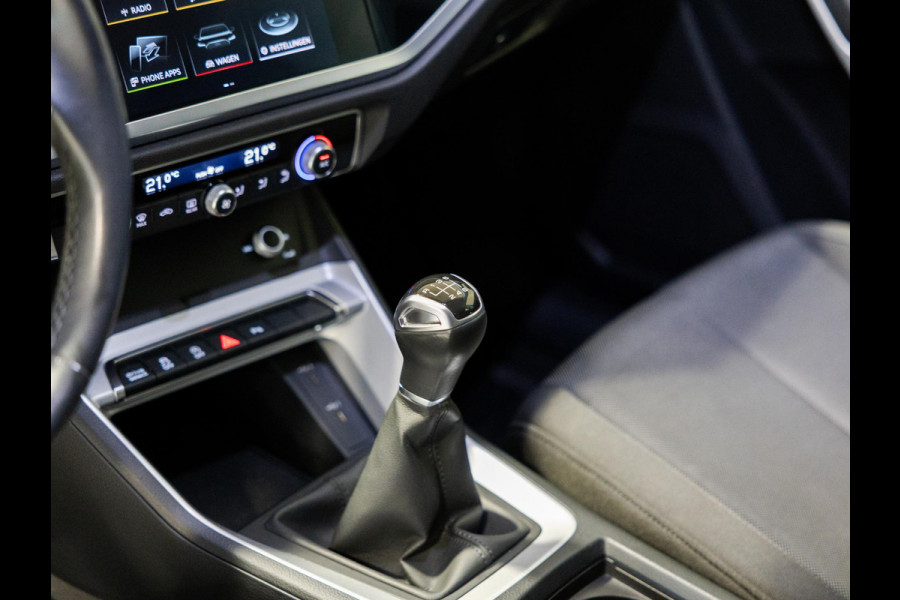 Audi Q3 Sportback 35 TFSI Business Edition / 150pk / Stuur verwarming / Dodehoek assistent / Automatische klimaatregeling /