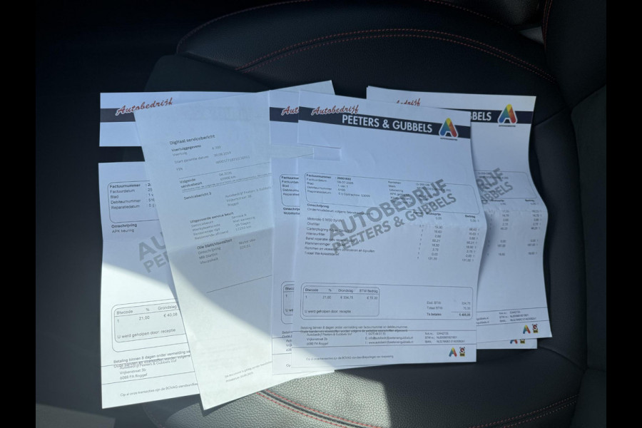 Mercedes-Benz A-Klasse 200 Business Solution VAN: € 26.900- VOOR: € 24.877,- UW HERFSTVOORDEEL: € 2.023,-| ORIG. NL NAP 2E EIG.| 58.000KM!| GLASCOATING| WIDESCREEN| CAMERA| RECENT ONDERHOUD GEHAD, DIRECT LEVERBAAR| AMG | APPLE CARPLAY/ ANDROID AUTO| DODE HOEK SENSOR|
