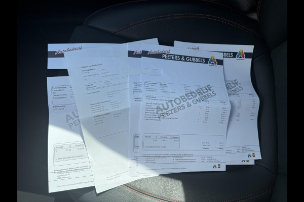 Mercedes-Benz A-Klasse 200 Business Solution VAN: € 26.900- VOOR: € 24.877,- UW HERFSTVOORDEEL: € 2.023,-| ORIG. NL NAP 2E EIG.| 58.000KM!| GLASCOATING| WIDESCREEN| CAMERA| RECENT ONDERHOUD GEHAD, DIRECT LEVERBAAR| AMG | APPLE CARPLAY/ ANDROID AUTO| DODE HOEK SENSOR|