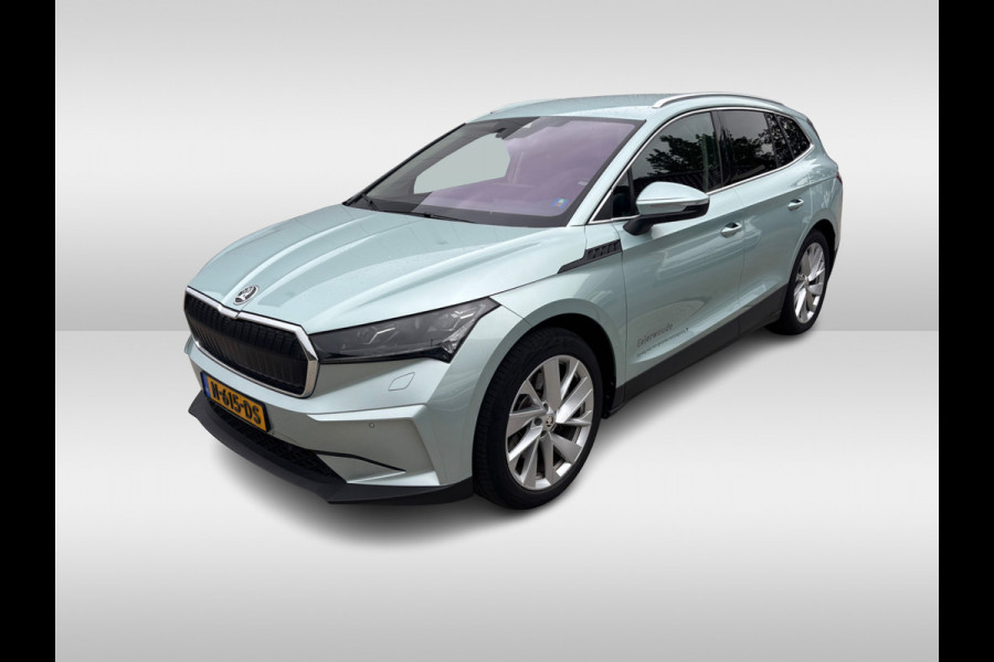 Škoda ENYAQ iV 80 / SOH 91,7% / Trekhaak / Camera / Leder / Matrix LED / 19'' / CarPlay / Stoelverwarming 4x / Dodehoek / DAB / ACC