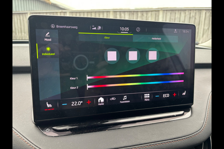 Škoda ENYAQ iV 80 / SOH 91,7% / Trekhaak / Camera / Leder / Matrix LED / 19'' / CarPlay / Stoelverwarming 4x / Dodehoek / DAB / ACC