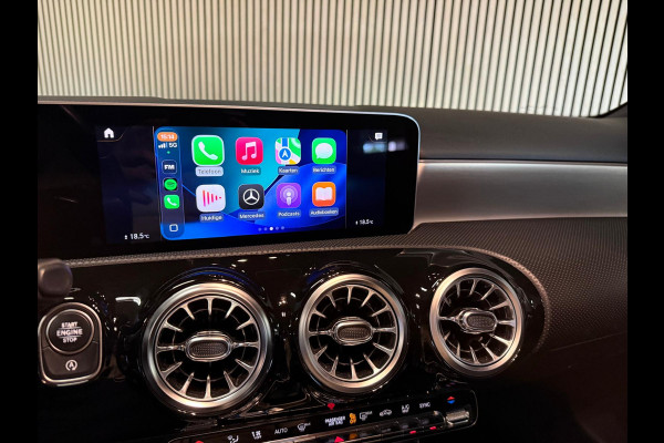 Mercedes-Benz A-Klasse 200 Sedan AMG STYLING-PANORAMA-NIGHT-CAMERA-WIDESCREEN-APPLE CARPLAY
