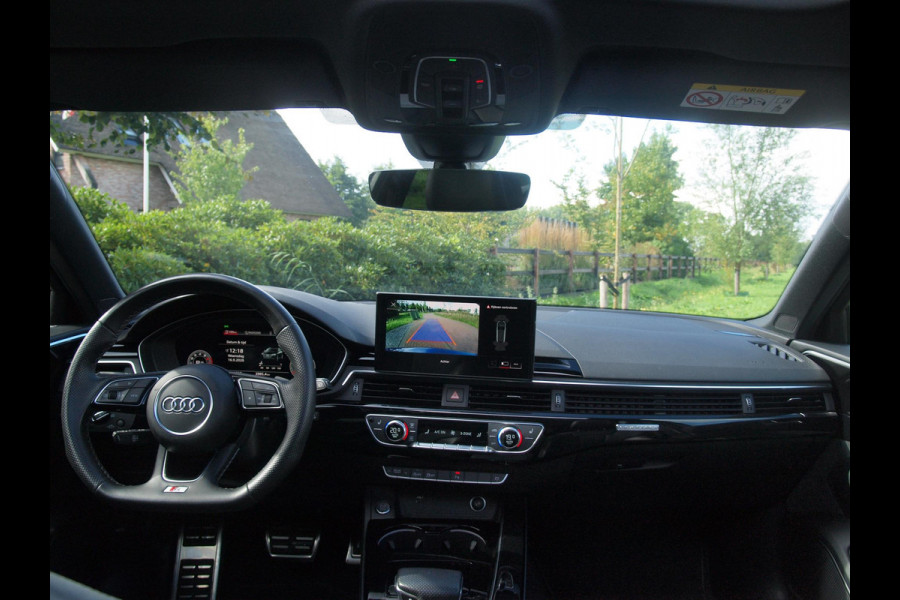 Audi A4 Avant 40 TFSI quattro S edition Competition | Panoramadak | Camera | Bang & Olufsen | Memory stoelen | Sfeerverlichting | NL-Auto |