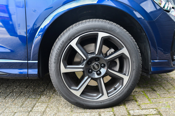 Audi Q3 45 TFSI e 3xS-Line, Pano, 360, Matrix, Keyless, Camera, Dodeh, ACC, Alcantara!