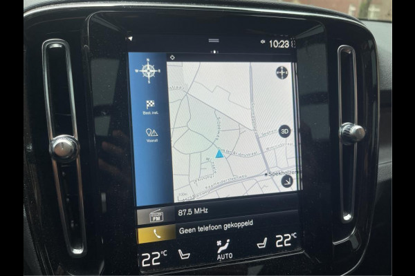 Volvo XC40 1.5 T4 Plug-in hybrid Ultimate Bright NL-AUTO | PANODAK | TREKHAAK | HARMAN KARDON