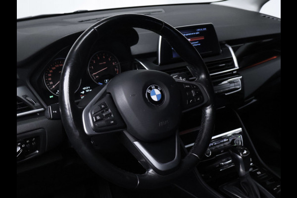 BMW 2 Serie Active Tourer 225xe iPerformance Sport (NAVI,PDC,CLIMATE,CRUISE,LED,ELEKTRISCH PAKKET,SPORTSTOELEN,LM VELGEN)