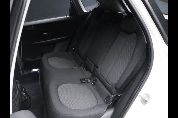 BMW 2 Serie Active Tourer 225xe iPerformance Sport (NAVI,PDC,CLIMATE,CRUISE,LED,ELEKTRISCH PAKKET,SPORTSTOELEN,LM VELGEN)