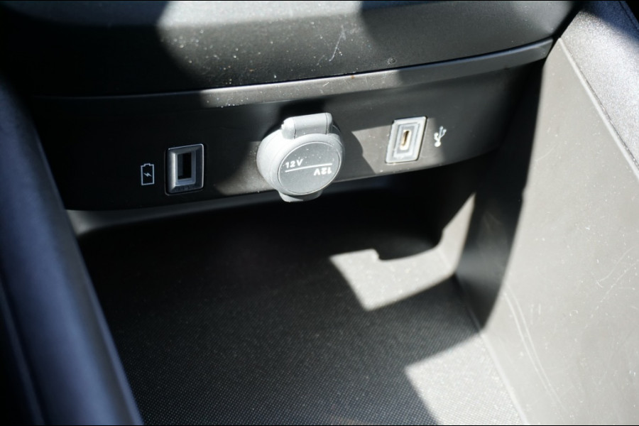 Fiat 600 101PK Hybrid Urban AUTOMAAT | CARPLAY | 17" LICHTMETAAL | CRUISE