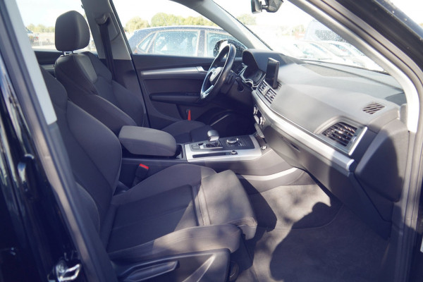 Audi Q5 45 TFSI quattro S edition / 87dkm NAP / Navi / Camera / Dealeronderhouden / Sportstoelen