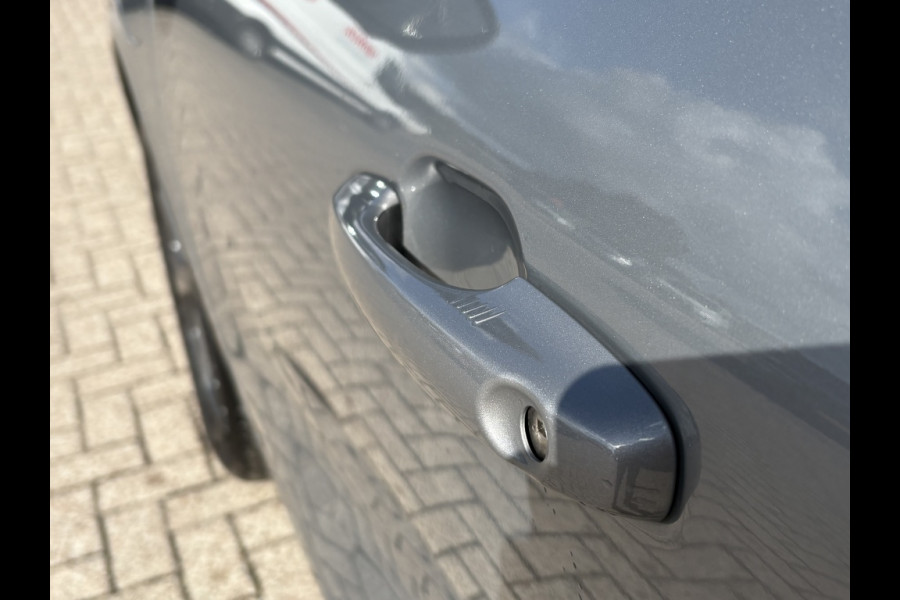 Ford Kuga 2.5 PHEV ST-Line X PANODAK! DRIVERPACK! TECHPACK! WINTERPACK!