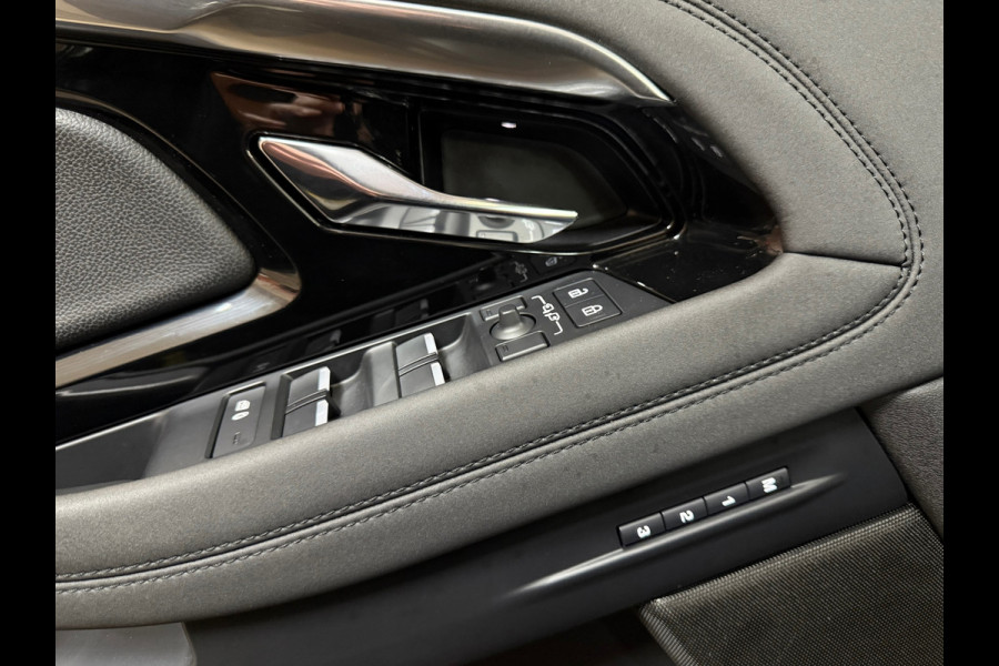 Land Rover Range Rover Evoque 2.0 D165 AWD R-Dynamic HSE | Black Edition | PANO | Leder | Meridian | Winter Pakket | 20inch | ACC