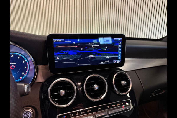 Mercedes-Benz C-Klasse 180 AMG STYLING-CAMERA-DIGI DASH-APPLE CARPLAY-DODEHOEK-COMPLEET