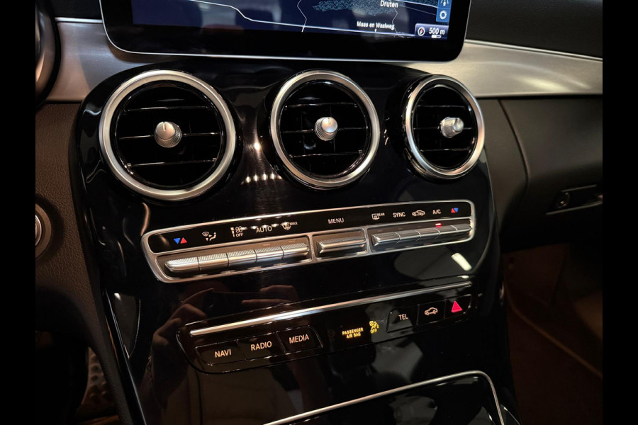 Mercedes-Benz C-Klasse 180 AMG STYLING-CAMERA-DIGI DASH-APPLE CARPLAY-DODEHOEK-COMPLEET