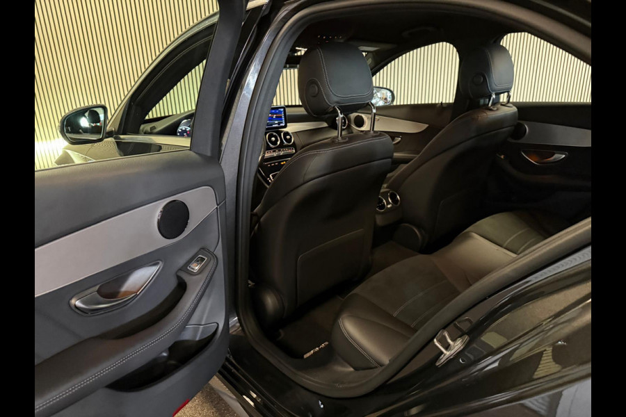 Mercedes-Benz C-Klasse 180 AMG STYLING-CAMERA-DIGI DASH-APPLE CARPLAY-DODEHOEK-COMPLEET