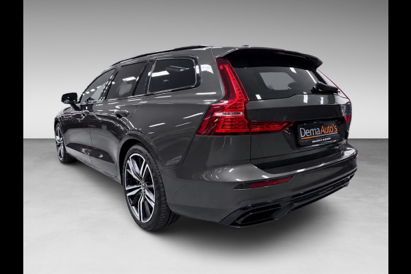Volvo V60 2.0 T8 Recharge AWD R-Design PANO/MASSAGE+M-LEDER/B&W/360CAM/NAVI/H-UP///