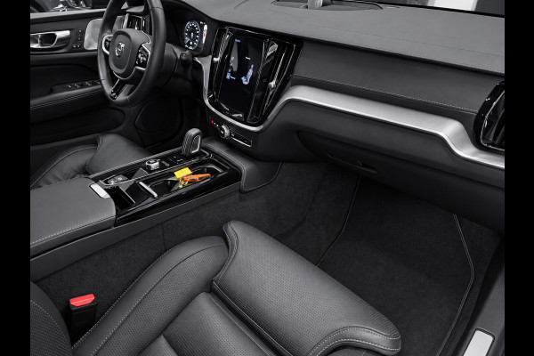 Volvo V60 2.0 T8 Recharge AWD R-Design PANO/MASSAGE+M-LEDER/B&W/360CAM/NAVI/H-UP///