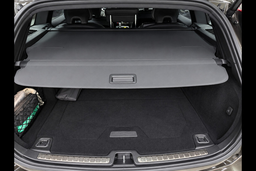 Volvo V60 2.0 T8 Recharge AWD R-Design PANO/MASSAGE+M-LEDER/B&W/360CAM/NAVI/H-UP///