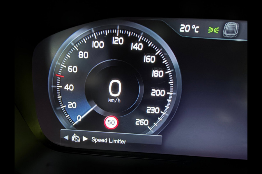 Volvo V60 2.0 T8 Recharge AWD R-Design PANO/MASSAGE+M-LEDER/B&W/360CAM/NAVI/H-UP///