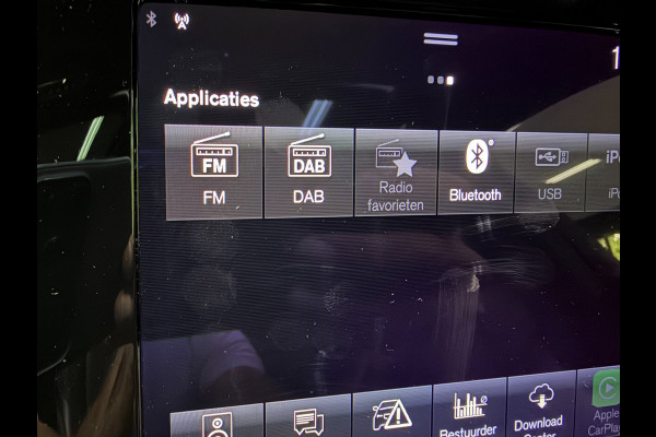 Volvo V60 2.0 T8 Recharge AWD R-Design PANO/MASSAGE+M-LEDER/B&W/360CAM/NAVI/H-UP///