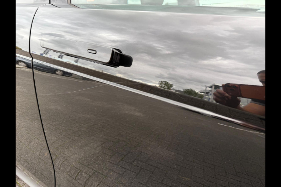 Land Rover Range Rover Evoque 2.0 P200 AWD R-Dynamic Full Spec