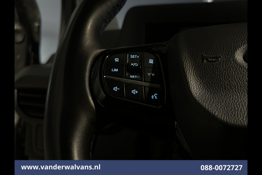 Ford Transit Custom 2.0 TDCI 136pk L1H1 Euro6 Airco | Camera | Navigatie | Apple Carplay | LED | Cruisecontrol Android Auto, Verwarmde voorruit, Parkeersensoren, Stoelverwarming, Bijrijdersbank, 2590kg trekvermogen