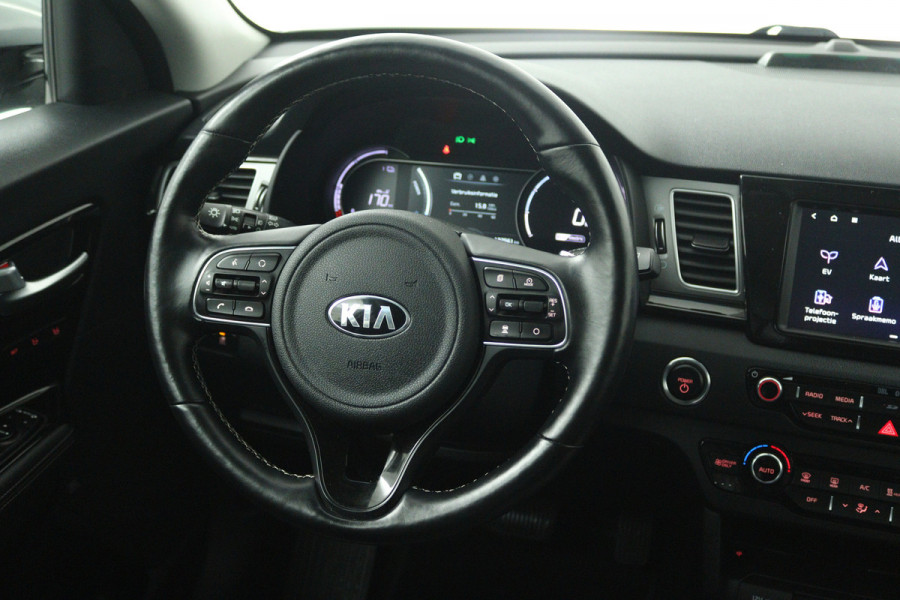 Kia e-Niro ExecutiveLine 64 kWh (CAMERA, STOELVERWARMING/VERKOELING, STUURVERWARMING)