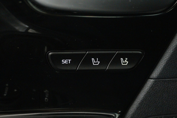 Kia e-Niro ExecutiveLine 64 kWh (CAMERA, STOELVERWARMING/VERKOELING, STUURVERWARMING)