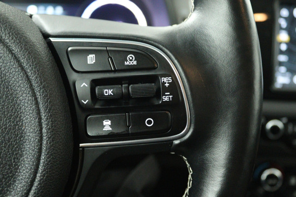Kia e-Niro ExecutiveLine 64 kWh (CAMERA, STOELVERWARMING/VERKOELING, STUURVERWARMING)