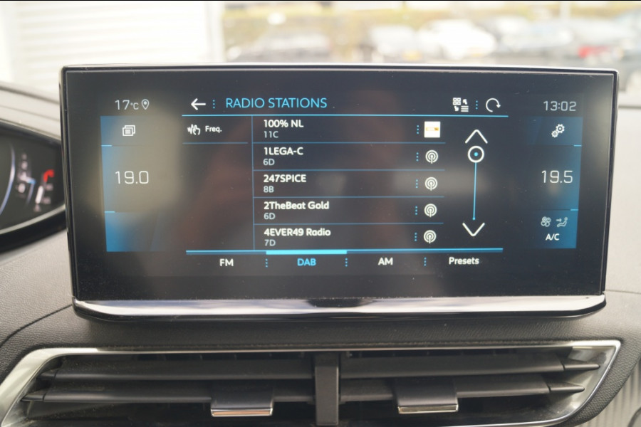 Peugeot 3008 1.2 PureTech 130pk Active Pack Business -NAVI-ECC-PDC-