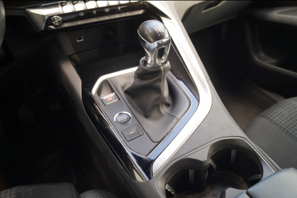 Peugeot 3008 1.2 PureTech 130pk Active Pack Business -NAVI-ECC-PDC-
