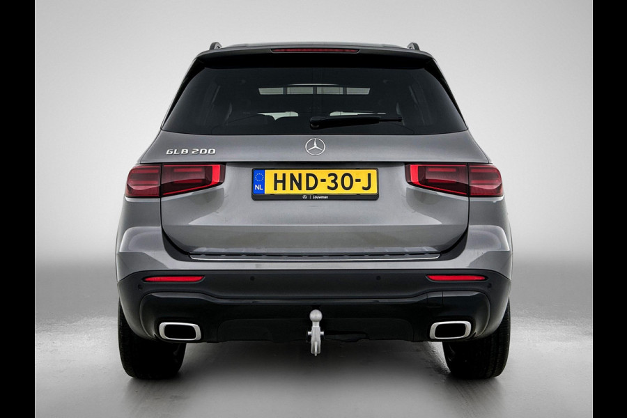 Mercedes-Benz Glb 200 Star Edition LIMITED Panoramadak l Keyless l Trekhaak l Navigatie l Stoelverwarming l Sfeerverlichting l Leder l Achteruitrijcamera Inclusief 24 maanden MB Certified garantie voor Europa.