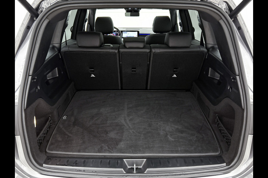 Mercedes-Benz Glb 200 Star Edition LIMITED Panoramadak l Keyless l Trekhaak l Navigatie l Stoelverwarming l Sfeerverlichting l Leder l Achteruitrijcamera Inclusief 24 maanden MB Certified garantie voor Europa.