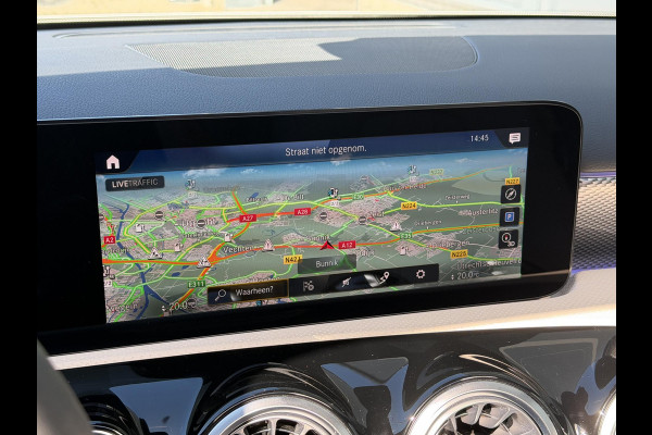 Mercedes-Benz A-Klasse 250 e Business Solution Luxury Limited 17"/Panoramadak/Leder + memory/Stoelverwarming/Camera/Dodehoek/Keyless/Matrix LED