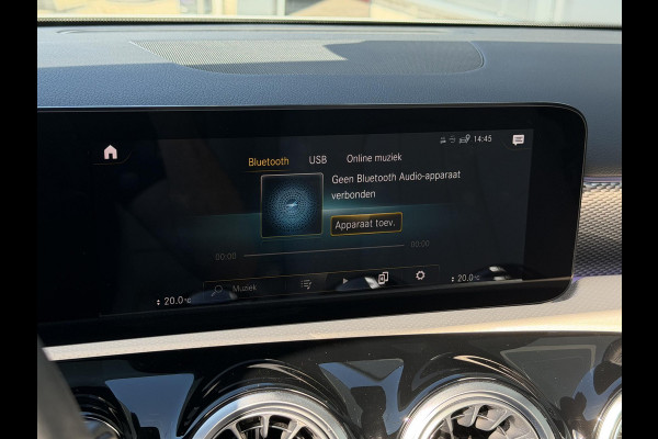 Mercedes-Benz A-Klasse 250 e Business Solution Luxury Limited 17"/Panoramadak/Leder + memory/Stoelverwarming/Camera/Dodehoek/Keyless/Matrix LED