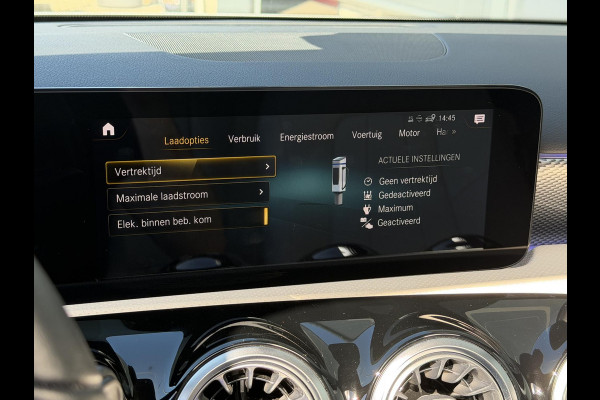 Mercedes-Benz A-Klasse 250 e Business Solution Luxury Limited 17"/Panoramadak/Leder + memory/Stoelverwarming/Camera/Dodehoek/Keyless/Matrix LED
