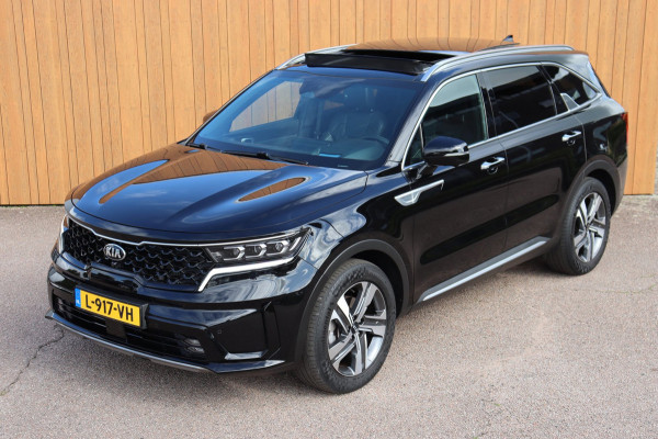 Kia Sorento 1.6 T-GDI Plug-in Hybrid 4WD ExecutiveLine 7p. Org.NL Bose schuifkanteldak stoel vw+ventilatie+mem bomvol