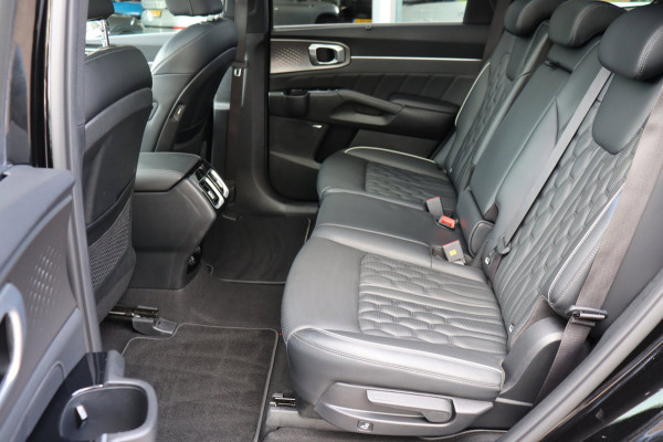 Kia Sorento 1.6 T-GDI Plug-in Hybrid 4WD ExecutiveLine 7p. Org.NL Bose schuifkanteldak stoel vw+ventilatie+mem bomvol
