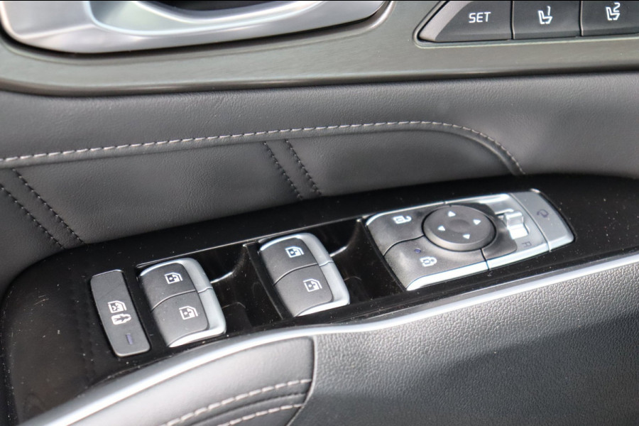 Kia Sorento 1.6 T-GDI Plug-in Hybrid 4WD ExecutiveLine 7p. Org.NL Bose schuifkanteldak stoel vw+ventilatie+mem bomvol