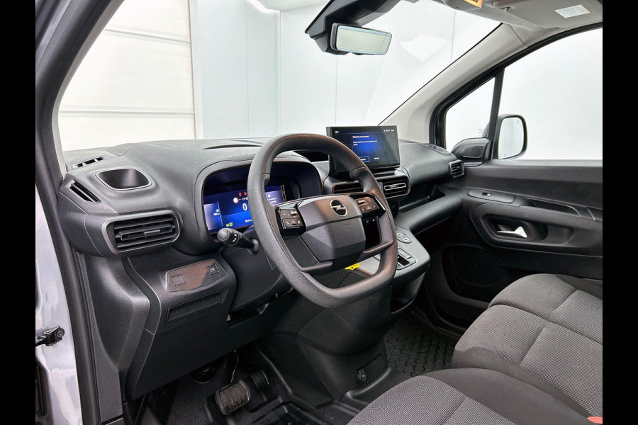 Opel Combo 1.5 BlueHDi 130PK L2 Automaat Apple Carplay / Android Auto Navigatie Trekhaak Airco Camera Cruise Control Parkeersensoren V+A DAB