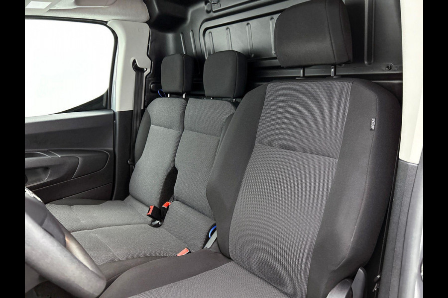 Opel Combo 1.5 BlueHDi 130PK L2 Automaat Apple Carplay / Android Auto Navigatie Trekhaak Airco Camera Cruise Control Parkeersensoren V+A DAB