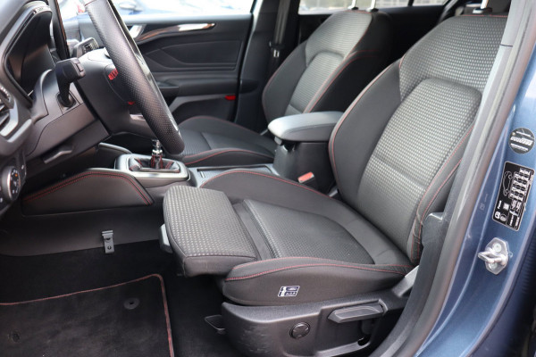 Ford Focus Wagon 1.0 EcoBoost Hybrid ST Line X Org.NL a-camera el trekhaak B&O