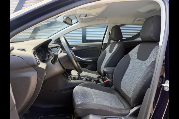 Opel Grandland X 1.2 Turbo Online Edition |Navi|Carplay|Trekhaak|PDC|Clima|Cruise|N.A.P|APK tot 02-2027