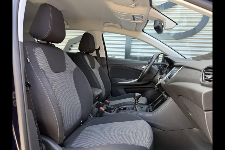 Opel Grandland X 1.2 Turbo Online Edition |Navi|Carplay|Trekhaak|PDC|Clima|Cruise|N.A.P|APK tot 02-2027