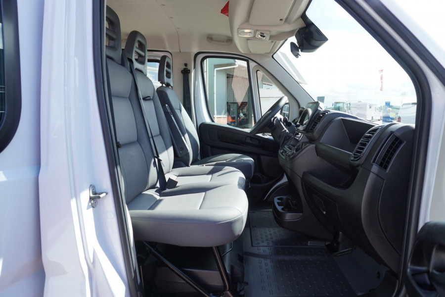 Fiat Ducato 2.2 MultiJet 180PK S&S 3.5t Heavy Dubbelcabine Automaat nr. V105 | Airco | Cruise | Standkachel | 7 Persoons