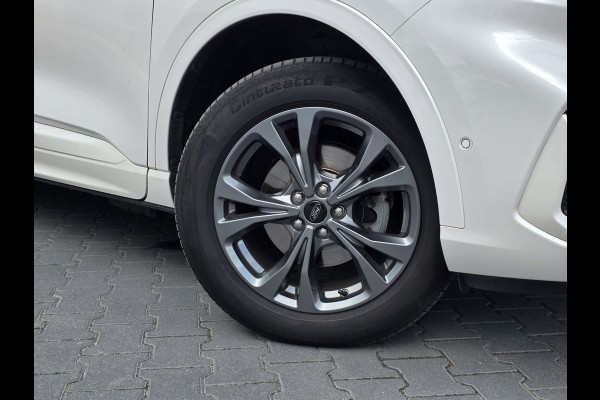 Ford Kuga 2.5 PHEV ST-Line X | PANO | TREKHAAK | ADAPTIVE | WINTERPAKKET | 360 CAMERA