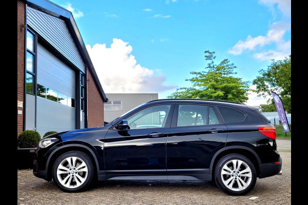 BMW X1 SDrive18i Panorama, Camera, All-season (Pirelli), M-grille, 18"