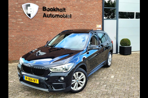BMW X1 SDrive18i Panorama, Camera, All-season (Pirelli), M-grille, 18"