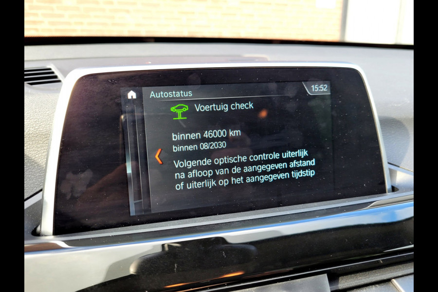 BMW X1 SDrive18i Panorama, Camera, All-season (Pirelli), M-grille, 18"