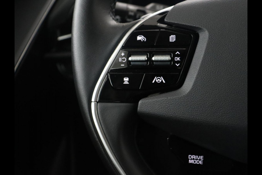 Kia Niro 1.6 GDi Hybrid DynamicLine | Half leder | Adaptive cruise | Lane assist | Trekhaak | Camera | Park assist | Carplay | Climate control | Full LED | 16" velgen